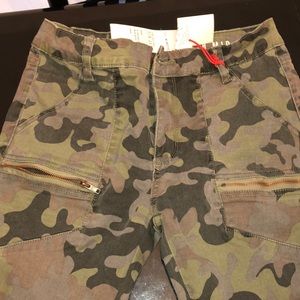 Camouflage Skinny Jeans